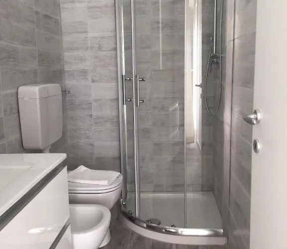 Mima Elsa Milano Marittima